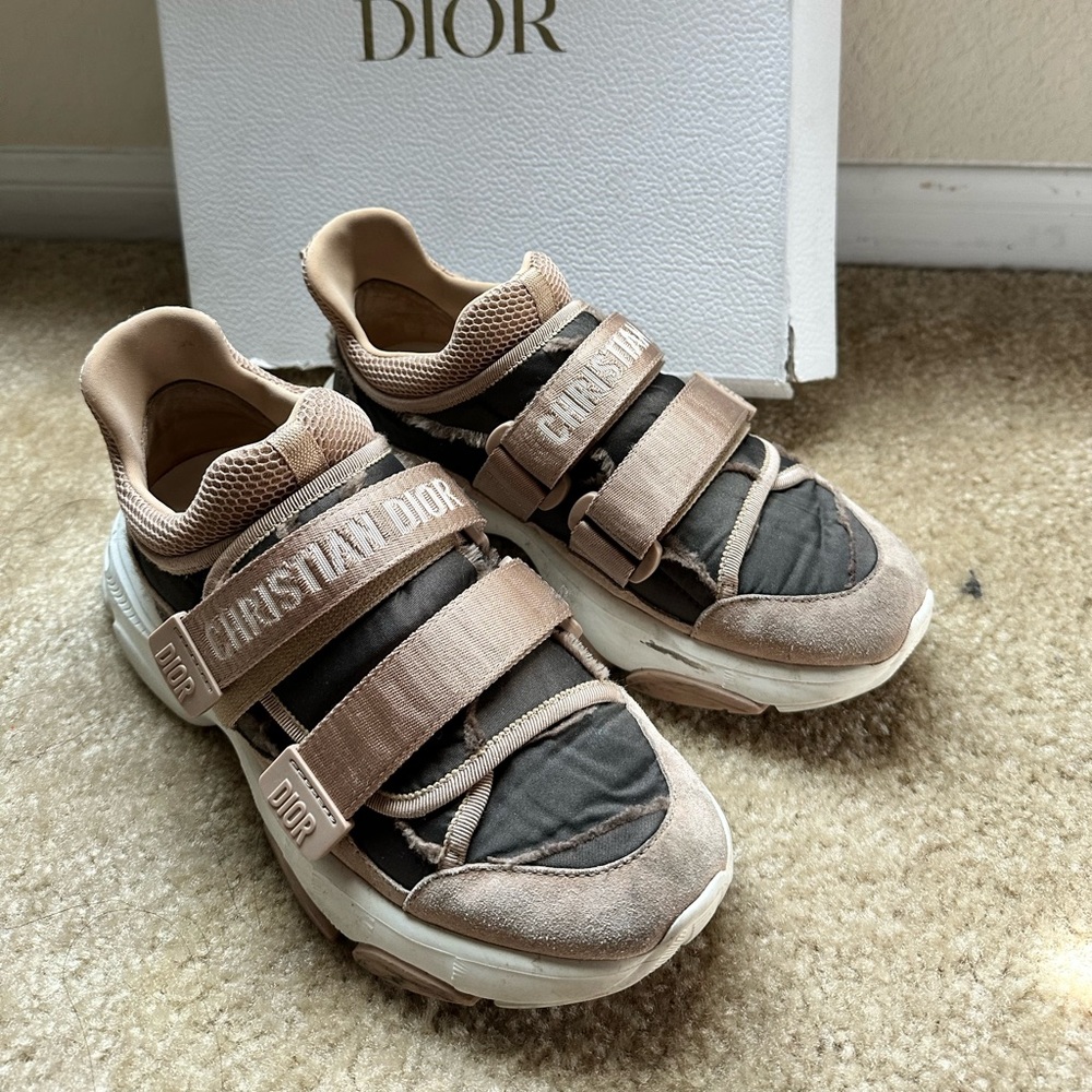 Christian Dior D-Wander Camouflage Nylo Beige/Pink Double Strap Sneaker